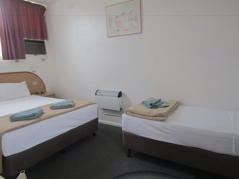 Twin City Motor Inn - Accommodation Cooktown 3