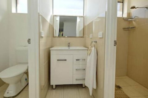Forster And Wallis Lake Motel - Accommodation Cooktown 4