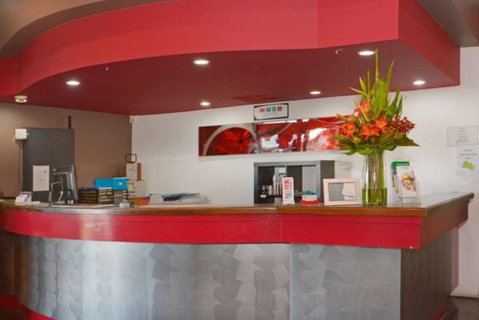 Mandurah Motel And Apartments - Accommodation Cooktown 4