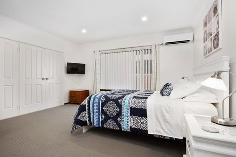 Merridees Place - Accommodation Cooktown 6