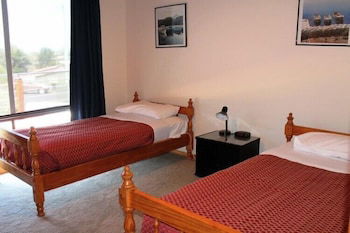 Hazards House - Accommodation Cooktown 0