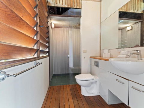 Laguna House - Accommodation Cooktown 4