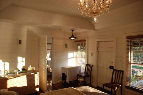 Mancuso Country Cottage Retreat - Accommodation Cooktown 4