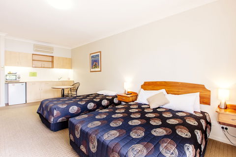 Shamrock Gardens Motel - Accommodation Cooktown 6