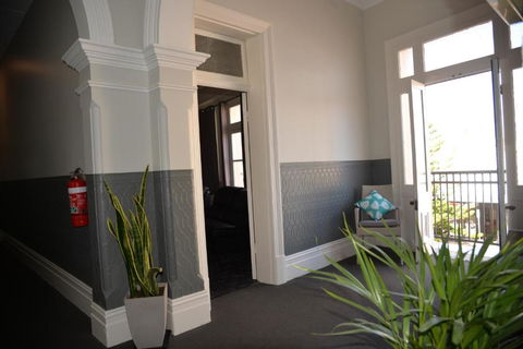 Geraldton Backpackers - Accommodation Cooktown 5