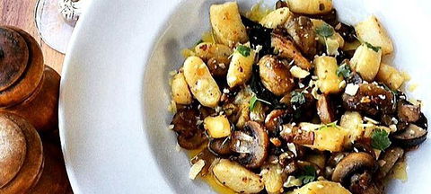 Sandbar - Accommodation Cooktown 0