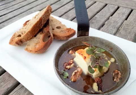 Sandbar - Accommodation Cooktown 12