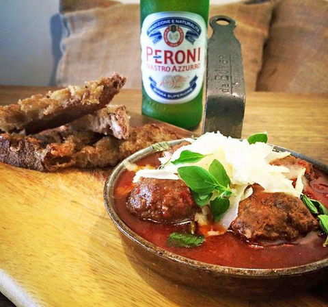 Sandbar - Accommodation Cooktown 8