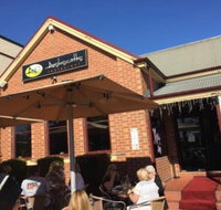 Sandros Cafe and Restaurant Bar - Accommodation Cooktown