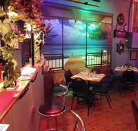 Izzys Restaurant Bar and Grill