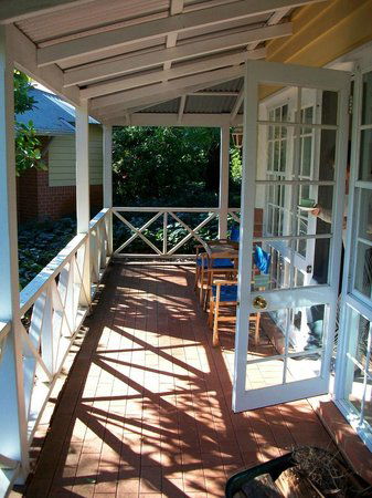 Two Sisters & A Chef - Accommodation Cooktown 0
