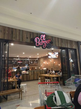 El Burger - Accommodation Cooktown 0