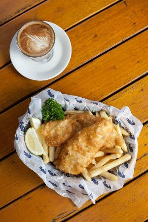 Mures Lower Deck - Accommodation Cooktown 0