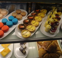 Exquisite Cakes by Lennert