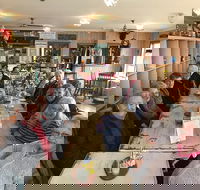 Purple People Feeder Cafe - Accommodation Cooktown