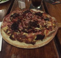 The Lighthouse Pub - Accommodation Cooktown