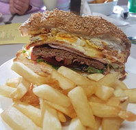 Beehive Hotel Motel Cafe - Accommodation Cooktown