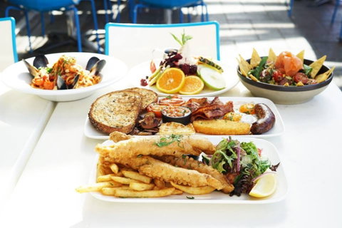 Bluewater Cafe - Accommodation Cooktown 0