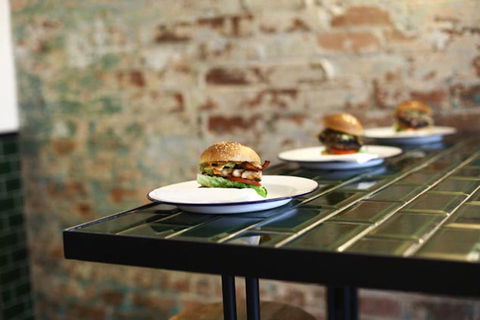 Chew Burgers - Accommodation Cooktown 0