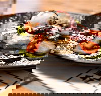 Billy's Trackside - Accommodation Cooktown