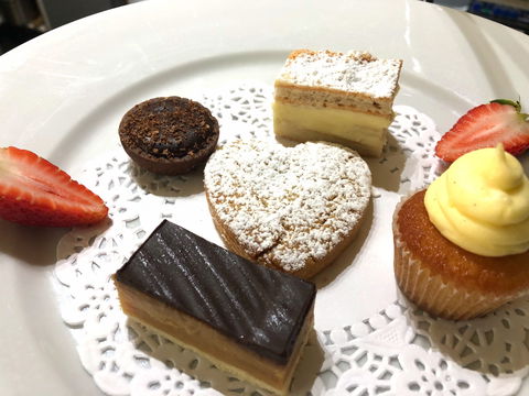 Gatehouse Tea Rooms - Accommodation Cooktown 1