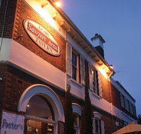 Sawyers Arms Tavern - Accommodation Cooktown