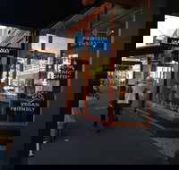 Shake N' Bake - Accommodation Cooktown