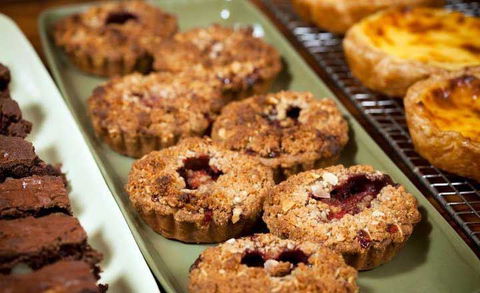 Black Star Pastry Galeries - Accommodation Cooktown 2