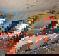 Golden Ponds Bar Restaurant  Function Centre - Accommodation Cooktown