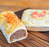 Little Red Cafe - Accommodation Cooktown