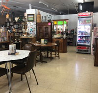 Wallaroo Treasures and Treats Cafe - Accommodation Cooktown