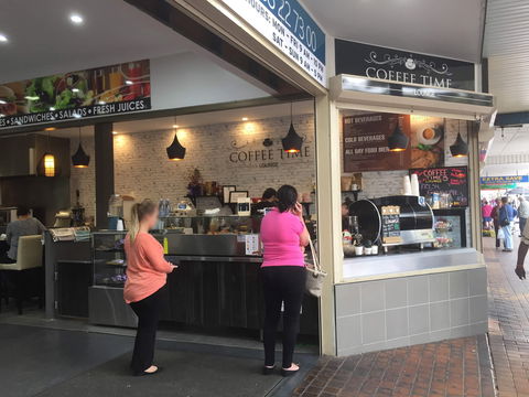 Mobile & Coffee Time - Accommodation Cooktown 0