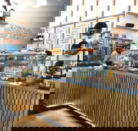 Mr  Mrs Banh Mi - Accommodation Cooktown