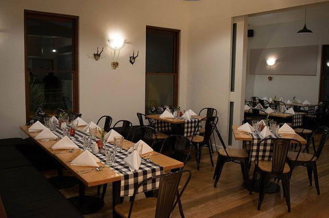 Das Bierhaus - Mona Vale - Accommodation Cooktown 0