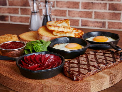 Rashays - Casual Dining - Woden - Accommodation Cooktown 2