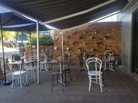 Wellco - Accommodation Cooktown 0