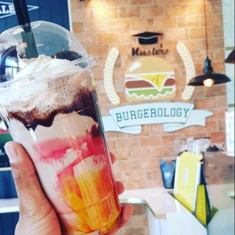 Bad Frankie - Accommodation Cooktown 0