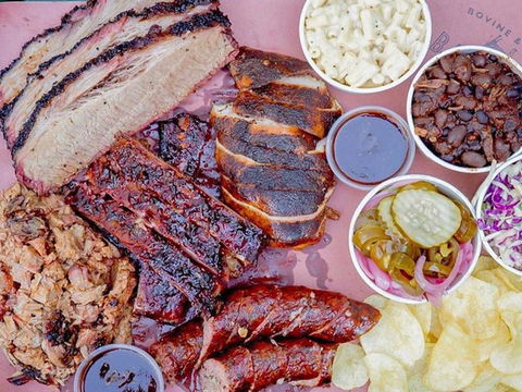 Bovine And Swine Barbeque - Accommodation Cooktown 0