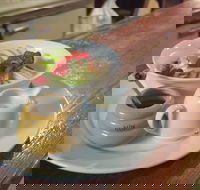 Sandy Feet Cafe and Health Foods