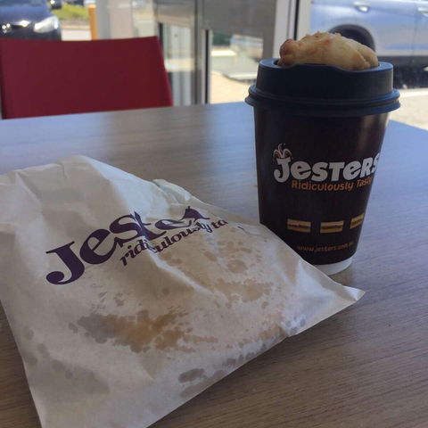 Jesters - Canning Vale - Accommodation Cooktown 0