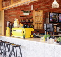 Le Roi Cafe - Accommodation Cooktown