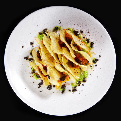 Red October Bar - Accommodation Cooktown 1