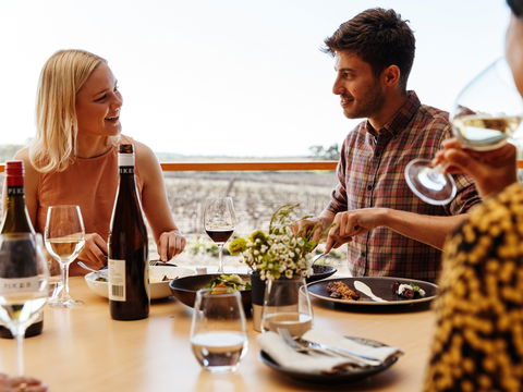 Slate Restaurant - Accommodation Cooktown 2