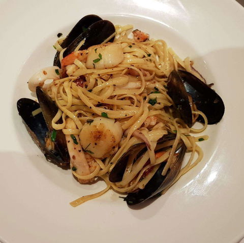 RST Seafood Restaurant - Accommodation Cooktown 0