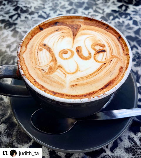 Scallywags Cafe - Accommodation Cooktown 1