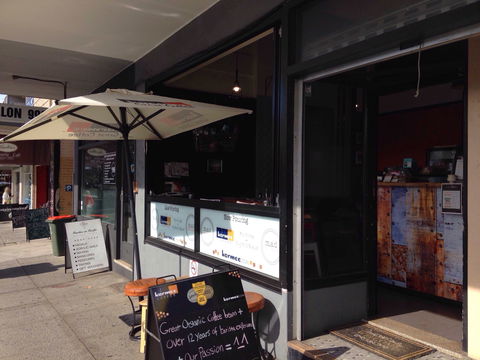 B-Line Cafe - Accommodation Cooktown 0