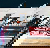 Three Monkeys Place - Accommodation Cooktown