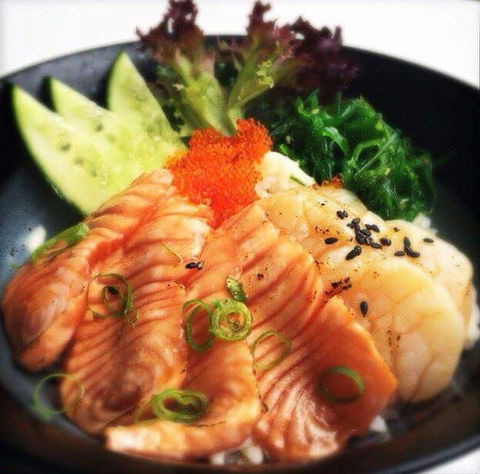 Salmon Head - Accommodation Cooktown 0