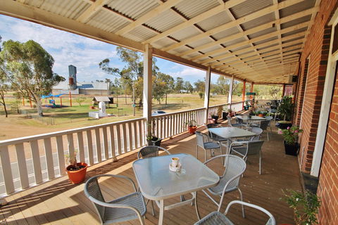Railway Hotel Bribbaree - Accommodation Cooktown 0