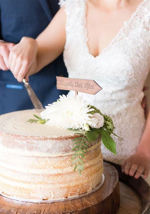 Ballarat Provedore - Accommodation Cooktown 13